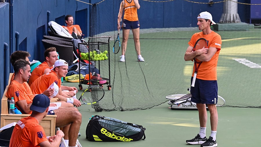 <div class="paragraphs"><p>Netherlands’ captain Paul Haarhuis (right) during his team’s practice session ahead of their Davis Cup Qualifiers 1st round tie against India at the SM Krishna Tennis Stadium in Bengaluru on Tuesday. </p></div>