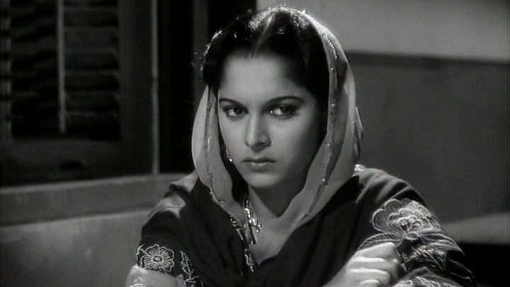 Waheeda Rehman's 88th Birthday: How a Fateful Encounter with Guru Dutt Shaped Her Legendary Career