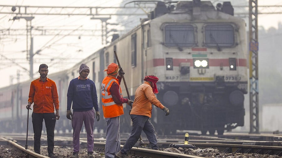 <div class="paragraphs"><p>Workers mending&nbsp;railway tracks in Prayagraj, Uttar Pradesh.</p></div>