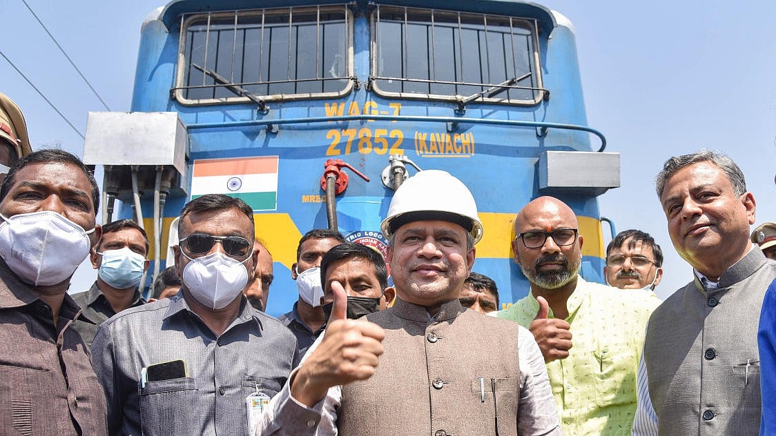 Railways' Financial Health Shows Decade-Long Improvement, Says Minister Vaishnaw