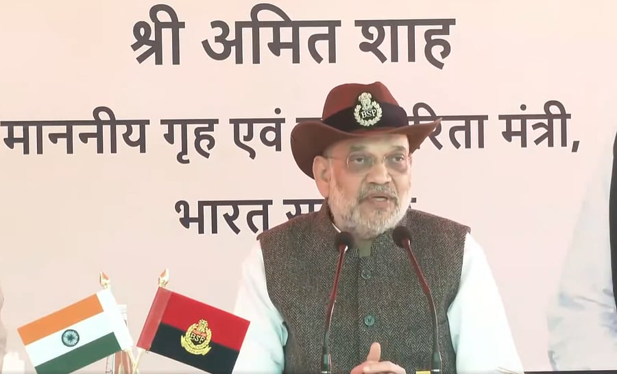 <div class="paragraphs"><p>Home Minister Amit Shah during his interaction with BSF personnel at Bobiyian in Jammu and Kashmir on Friday.</p></div>