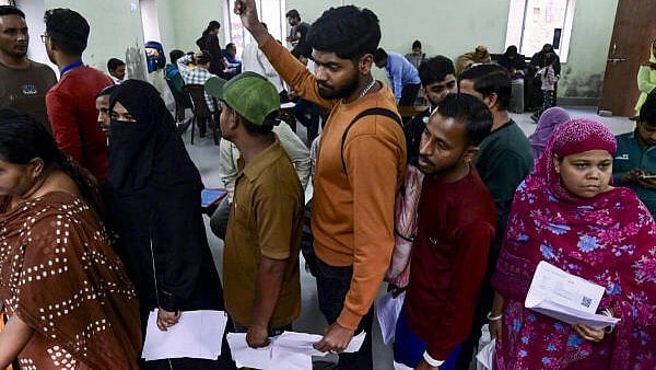 Supreme Court Vows No Impediments in West Bengal SIR Exercise