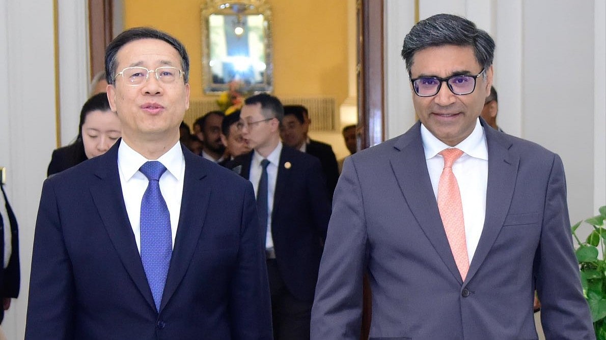 China Urges Upholding Partnership with India, Senior Officials Visit to Strengthen Ties