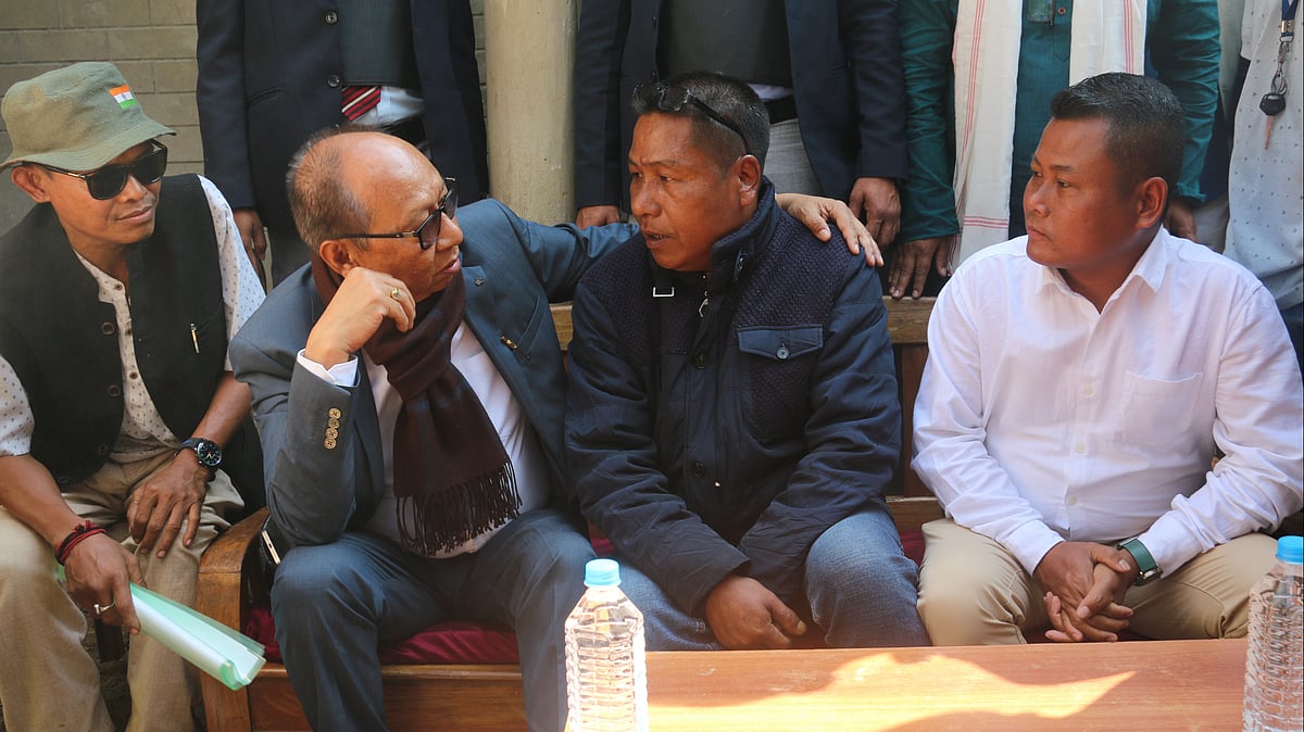 Manipur's New CM Visits Displaced Communities, Urges to Move Past Conflict