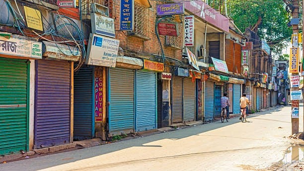 Nationwide Strike on February 12: Public Transport, Schools, Banks Affected