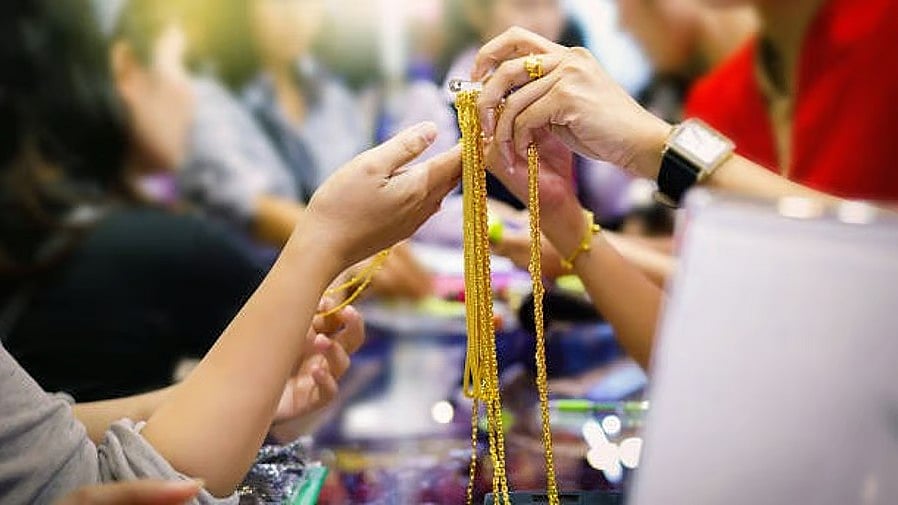 India's Gem and Jewellery Exports Hold Steady Despite Sharp US Decline