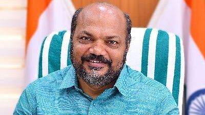 Kerala Law Minister Clarifies Government's Stance on Sabarimala Temple Entry