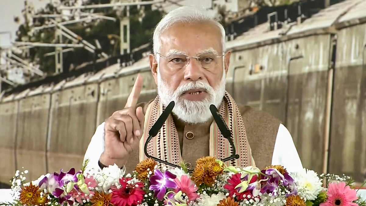 Congress Defends Questioning Right, Counters PM Modi's 'Dirty Politics' Accusation