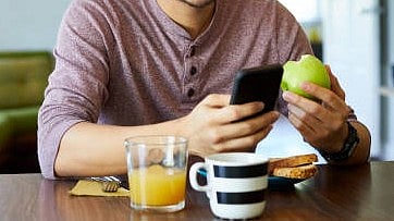 Social Media Algorithms Pull Vulnerable Users Back to Harmful Eating Disorder Content