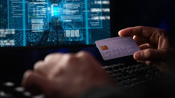 Students, Government Staff, Bankers Arrested for Operating Mule Accounts in Cyber Fraud