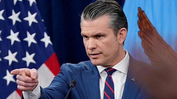 US Warns Iran War Would Be Prolonged, Not Overnight, With High Casualties