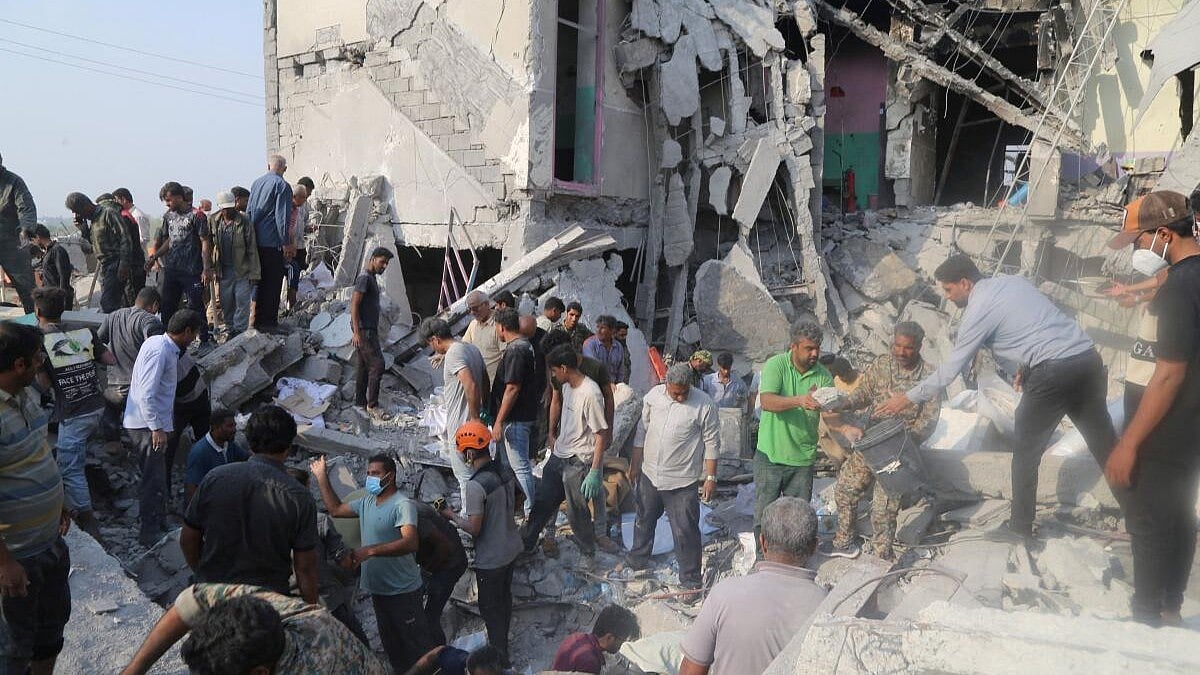 Report: US 'Targeting Mistake' Led to Missile Strike on Iranian School, Killing 165