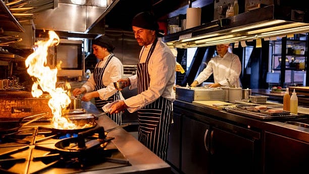 Dining Out Prices Set to Rise as LPG and Power Costs Surge Amid West Asia Conflict