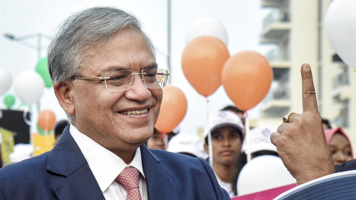 CEC Emphasizes Pure Electoral Rolls as Democracy's Foundation, Details Voter Accessibility