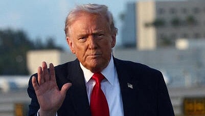 Trump Declares War Against Iran 'Very Complete' in Latest Remarks