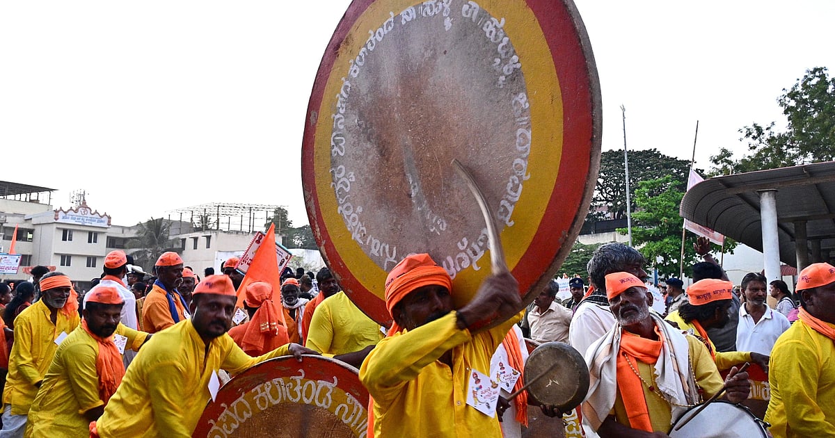 Halagi Halagi, Jaggalagi: Drums that define Holi in Kittur Karnataka