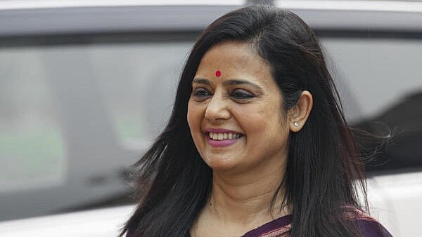 Supreme Court Seeks Mahua Moitra's Response in Cash-for-Query Scam Case