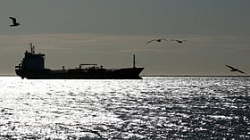 Iran, US-Israel War Live Updates | IRGC says it targeted a ship in the Gulf