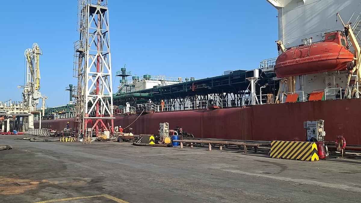 Jamshedpur Engineer Returns Safely from West Asia LPG Vessel, Family Relieved