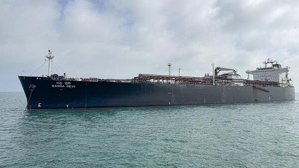 Second Indian LPG Tanker Nanda Devi Docks at Kandla Amid West Asia Tensions