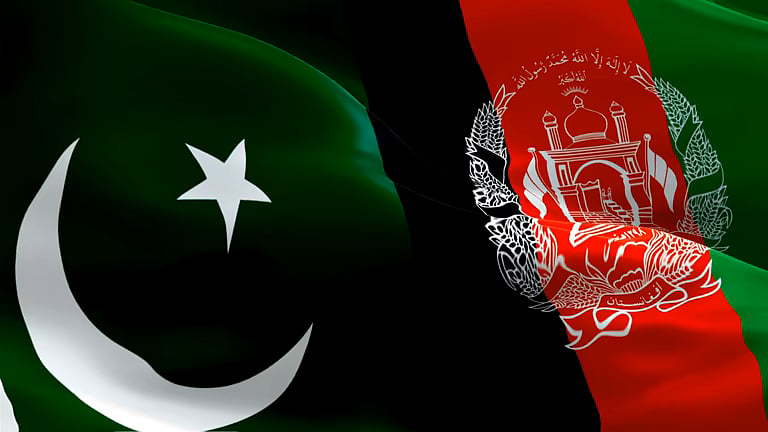 China Urges Afghanistan and Pakistan to Exercise Restraint Amid Tensions