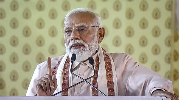 PM Modi and UAE President Discuss Security of Strait of Hormuz in Key Call