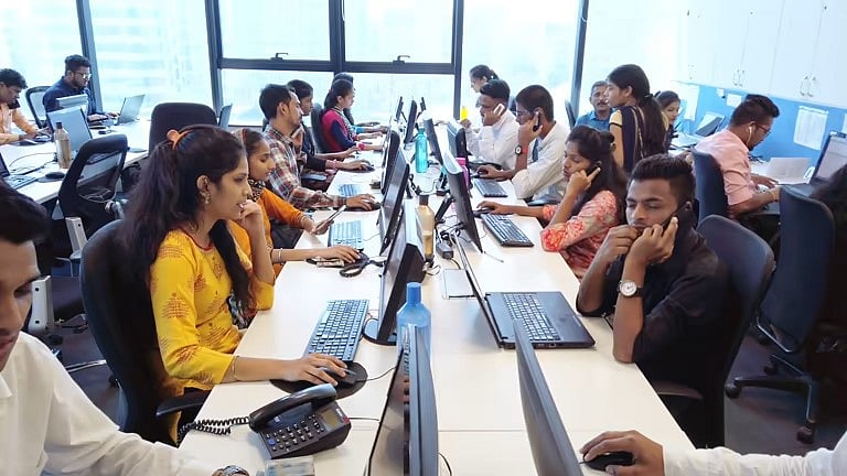 Himachal Pradesh Government Enforces Dress Code and Social Media Rules for Officials