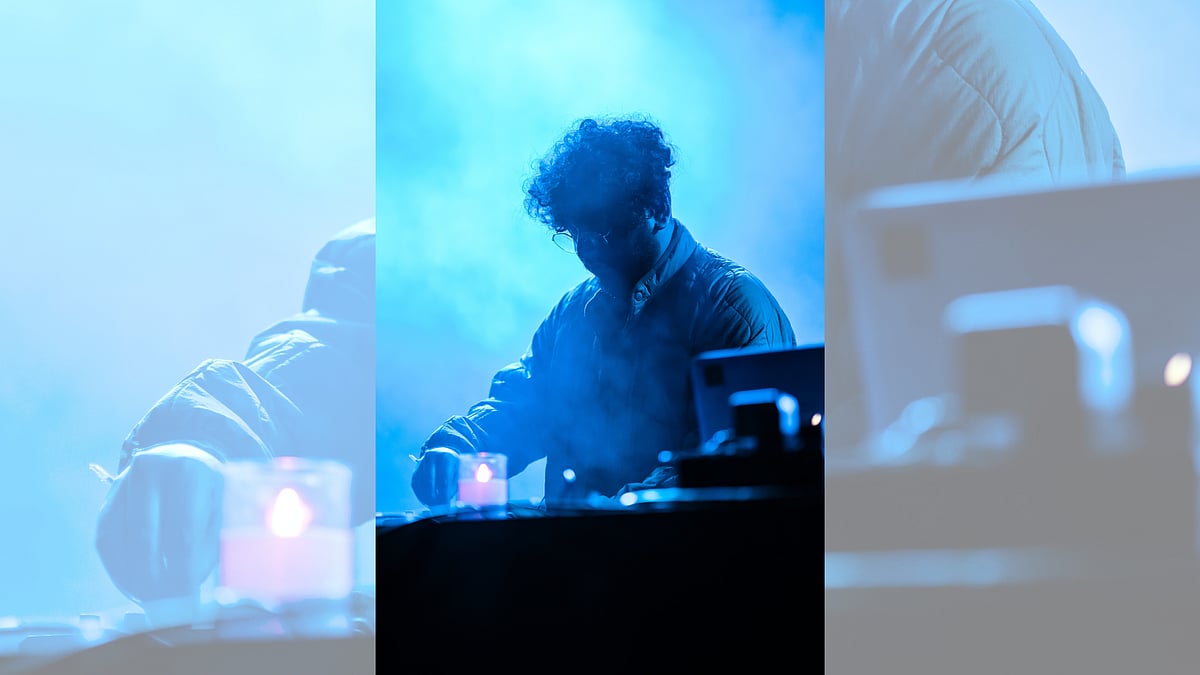 IDM: The Electronic Genre That Fuses Static Noise with Deep Emotion