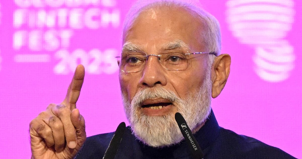 PM Modi Praises Bengaluru NGO for Science Education Efforts