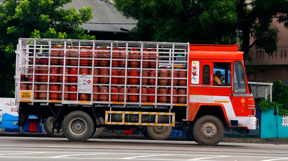Government Mandates PNG Switch: LPG Supply to Cease for Households Refusing Conversion