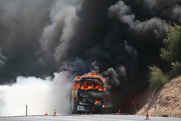 Drowsy Driver Blamed for Andhra Bus-Lorry Crash and Fire, 14 Dead