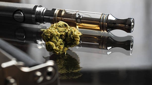 Mangaluru Police Seize E-Cigarettes Worth Rs 37,000 in Ullal Raid, Arrest One