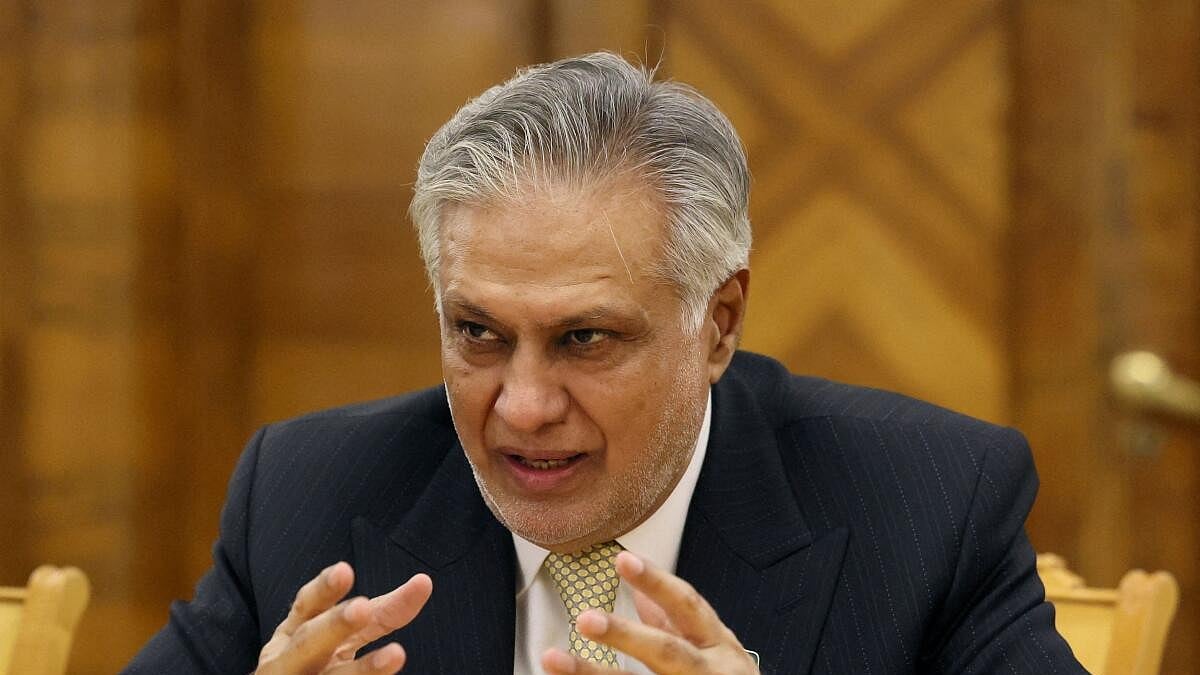 Pakistan and Iran Foreign Ministers Emphasize Dialogue Amid US Peace Talks