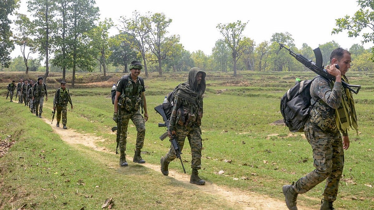 Seven Naxalites Surrender in Bastar Ahead of Centre's LWE Eradication Deadline