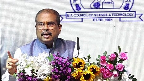 'We need Mahakal Standard Time': Education Minister demands replacing Greenwich Mean Time