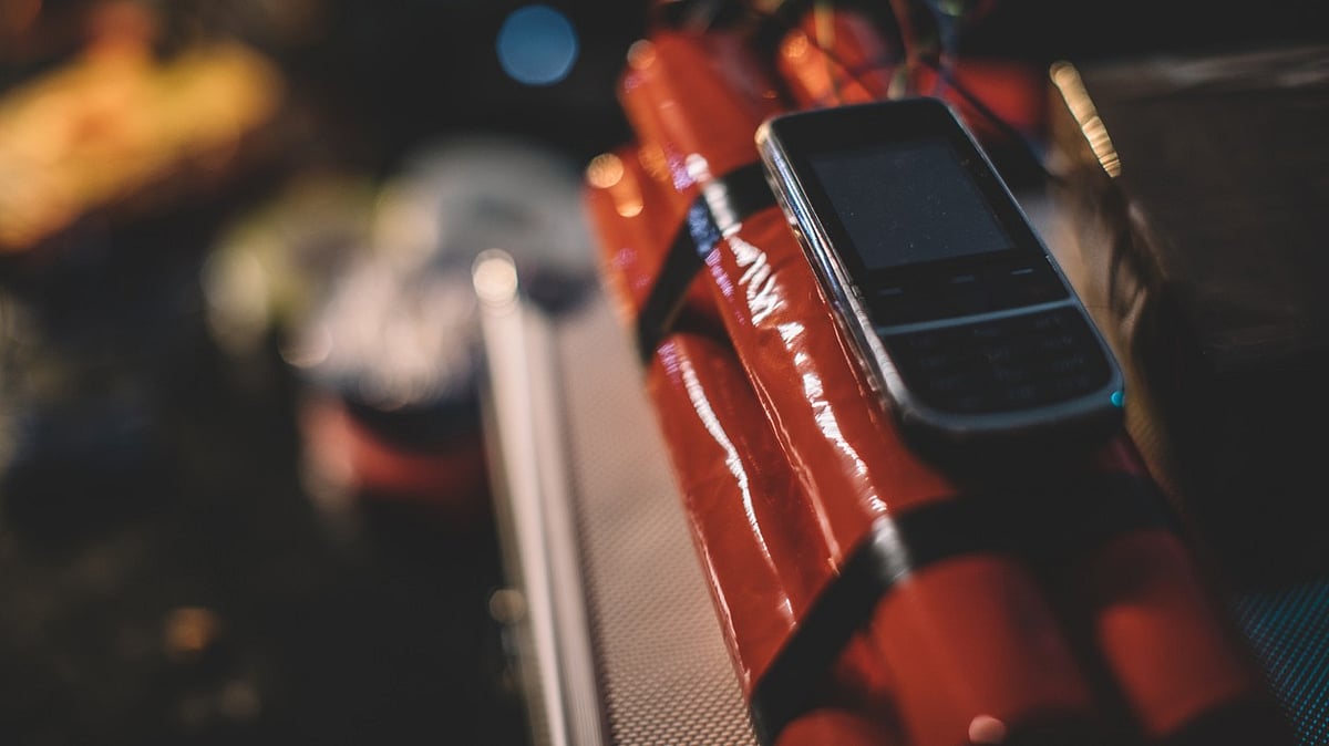 Bomb threat to Delhi Assembly triggers massive security drill