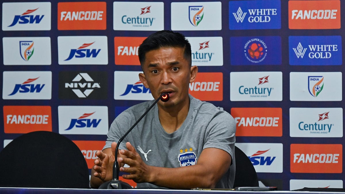 Sunil Chhetri doffs his hat to Renedy Singh