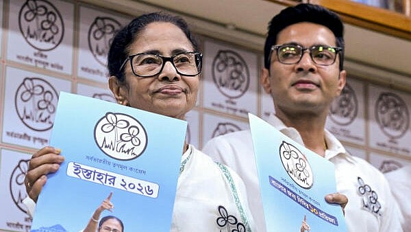 West Bengal Assembly Elections 2026 | Abhishek Banerjee calls rivals BJP 'agencies', vows to restore voting rights in a month