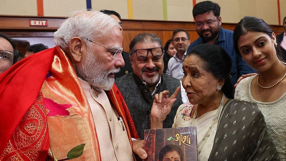 Nation Mourns the Loss of Legendary Singer Asha Bhosle