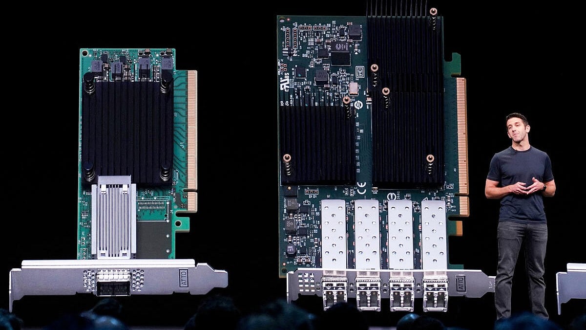Apple's New CEO Ternus: A Product Perfectionist Leading in the AI Era