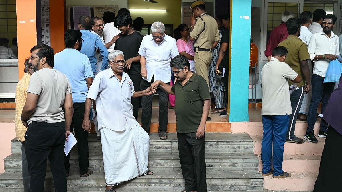 Tamil Nadu Assembly Elections 2026 | Voters briskly turn up at polling booths to cast votes