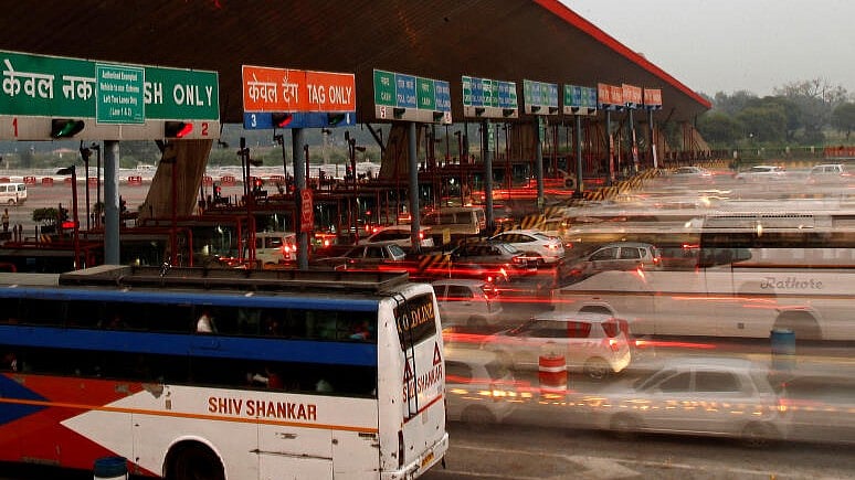 Barrier-free tolling on national highways by December, says minister Nitin Gadkari