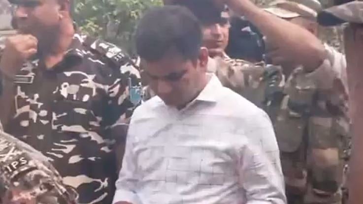 West Bengal Assembly Elections 2026 | 'If he's Singham, I am Pushpa': TMC leader after UP-cadre IPS visits his house, faces protest