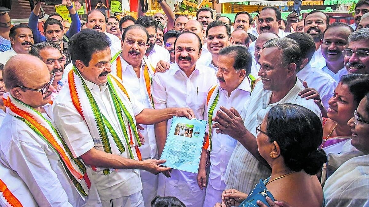 Kerala Assembly Elections 2026 |Initial counting trends show Cong-led UDF leading