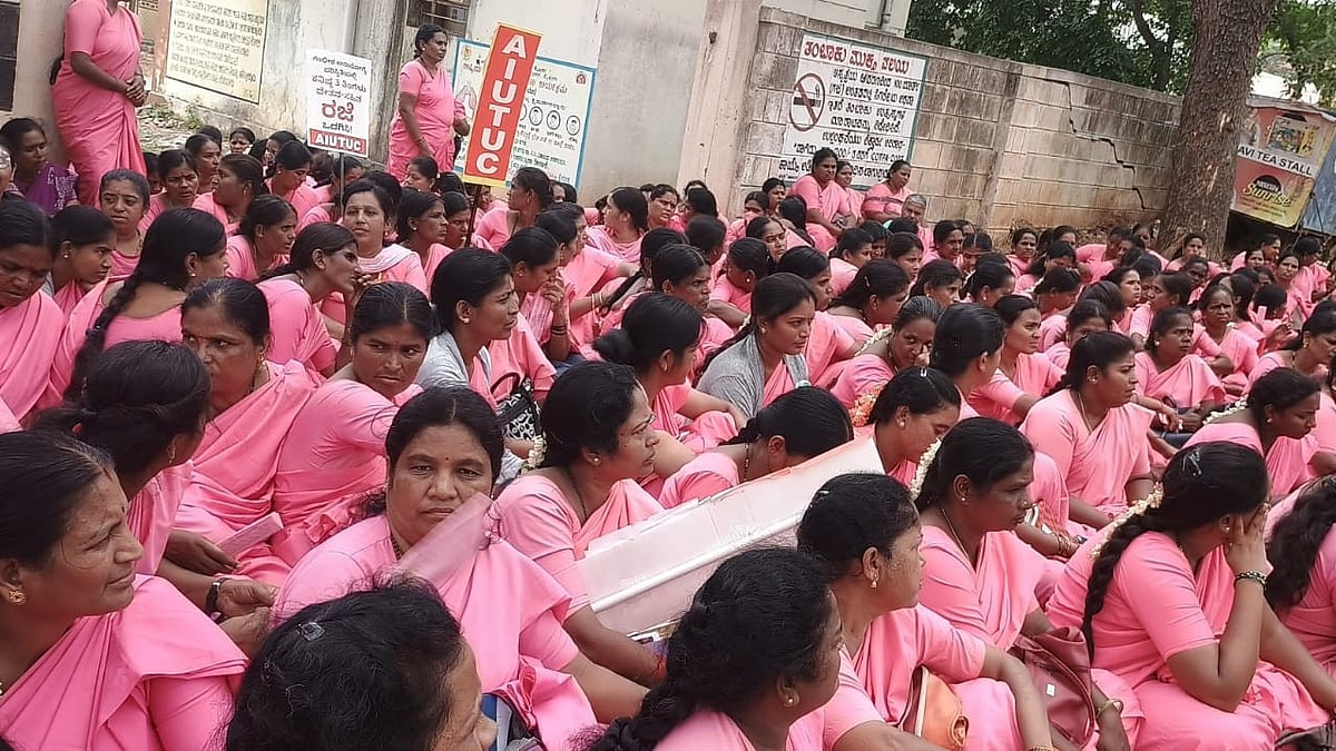 ASHA workers protest demanding remuneration dues