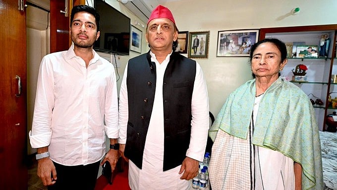 West Bengal Assembly Elections Results 2026 | SP leader Akhilesh Yadav ...
