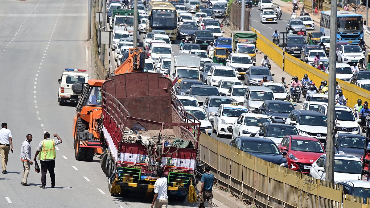 Hebbal accident: Rice-laden lorry overturns, snarls Bengaluru traffic today