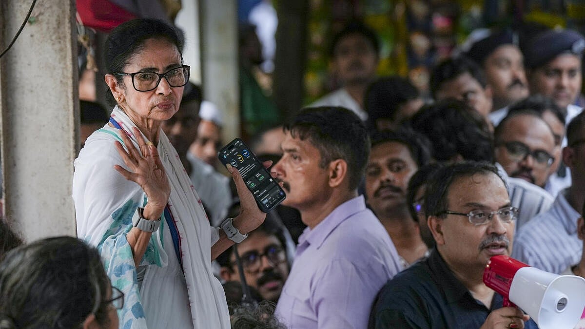 TMC Faces Major Rebellion: Over 50 MLAs Claim Support Amid Split Fears | Quick Digest