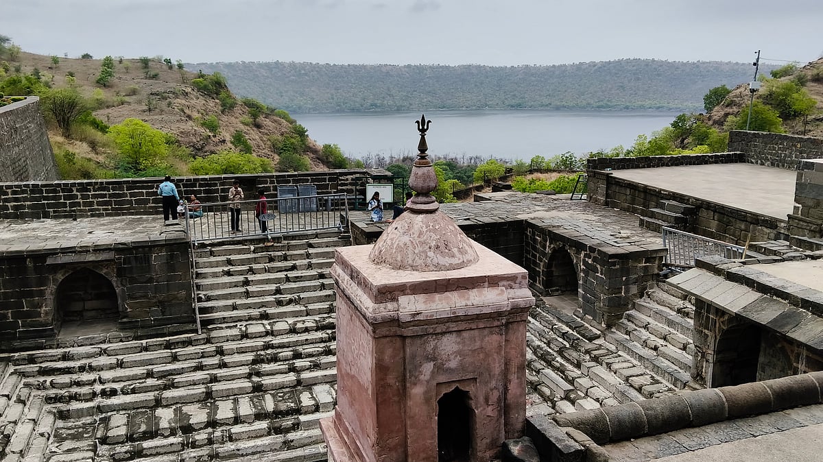 Groundreport | Lonar crater lake’s rising water level causes concern