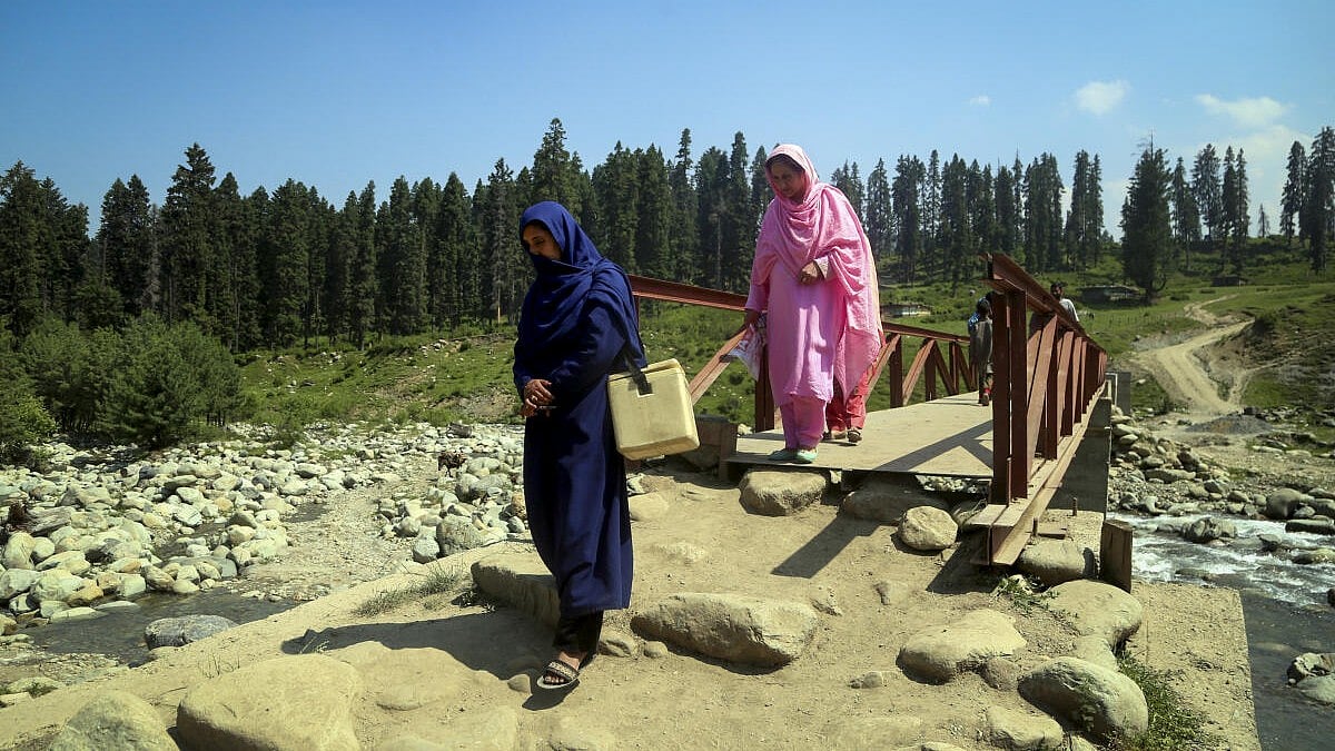 Srinagar records 35.3°C, among hottest June days in over two decades